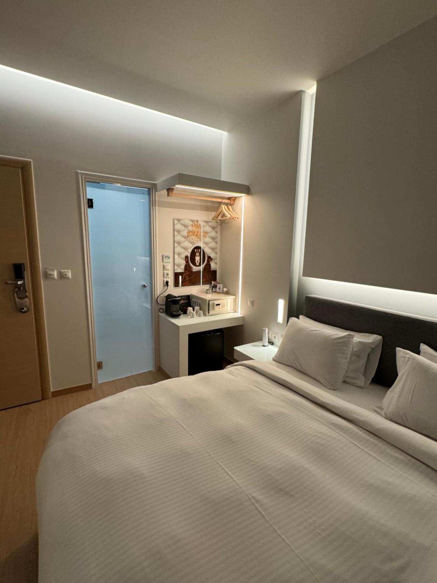 Mirada Hotel