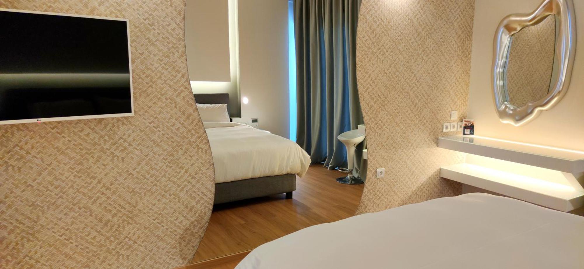 Hotel Mirada Athene